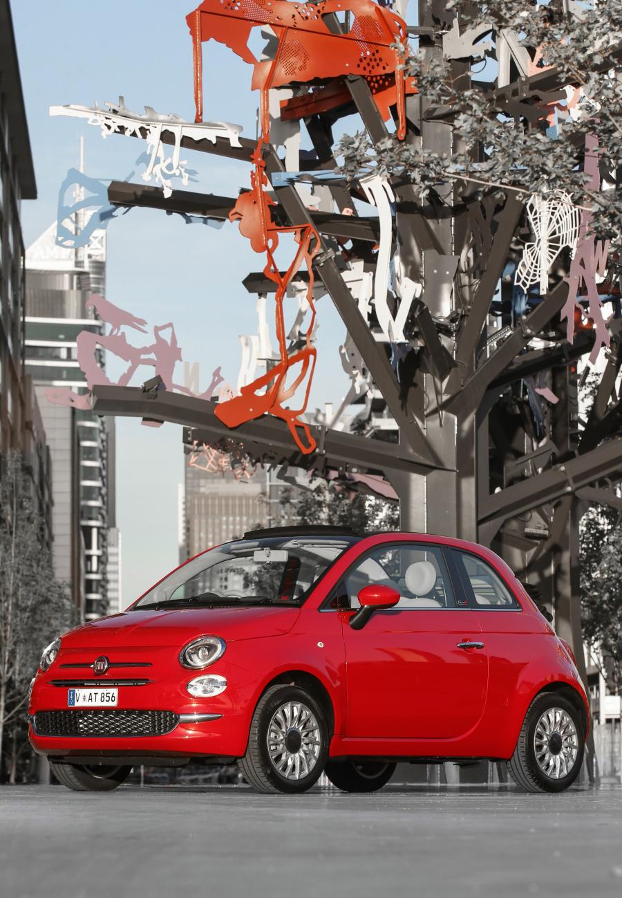  Fiat 500C 2016 года  (AU) (фото 8 из 11)